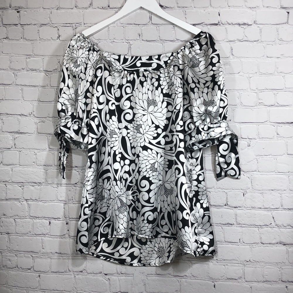 Allyson Taylor blouse